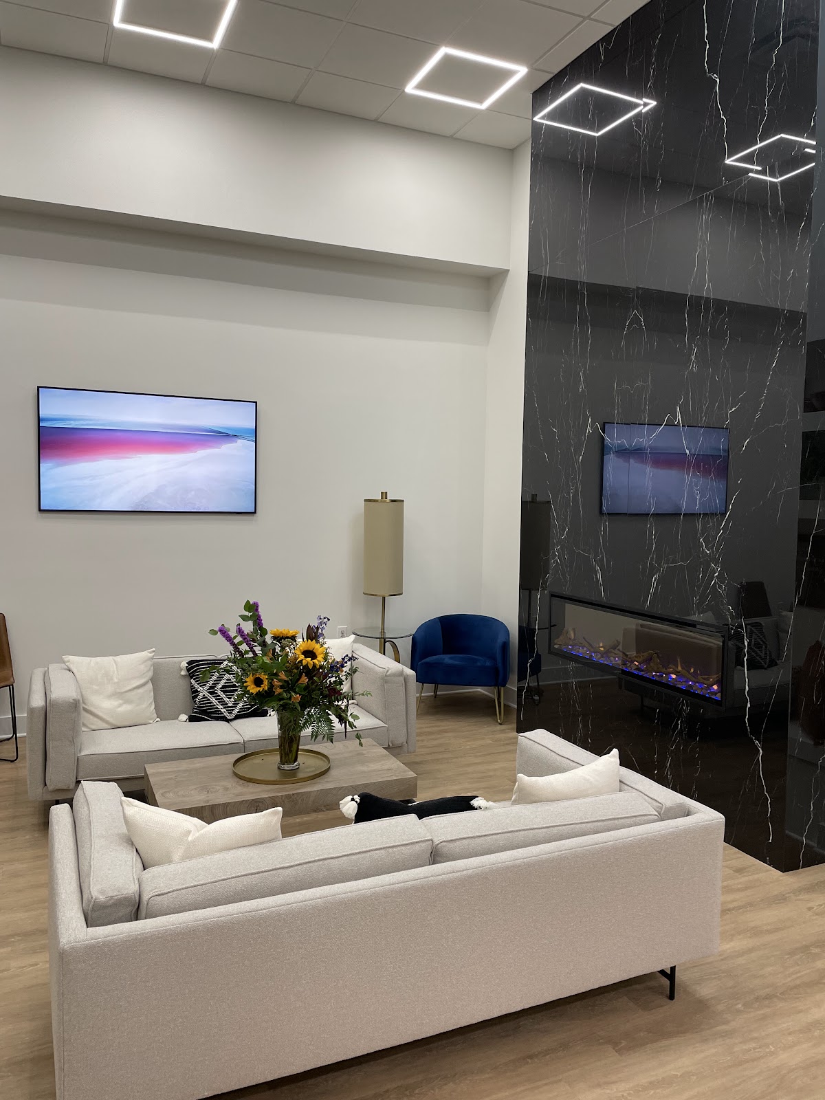 Wright Dental Studio photo 1