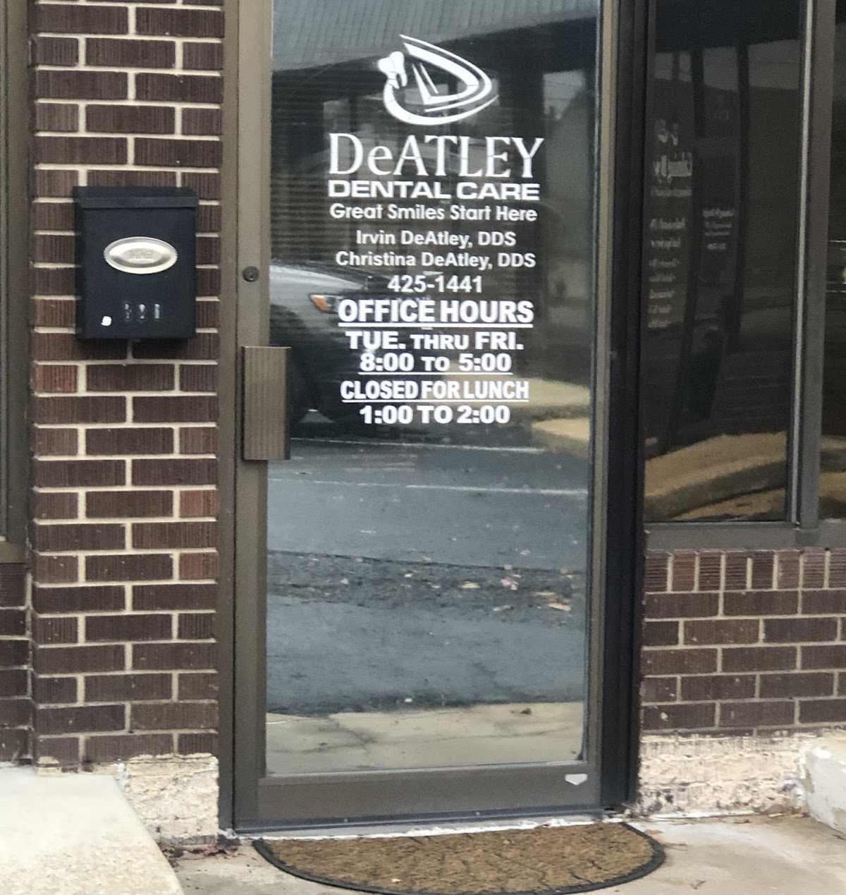 Deatley Dental Care photo 3