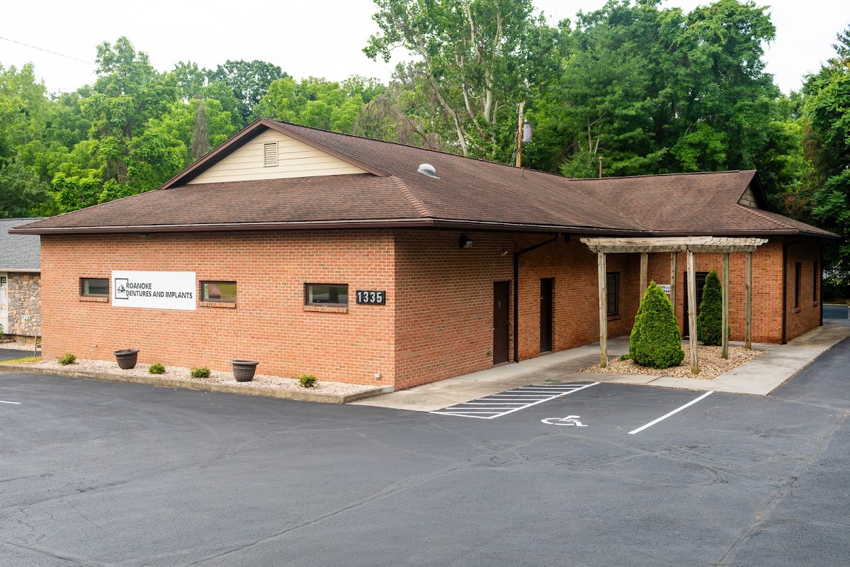 Roanoke Dentures and Implants photo 4