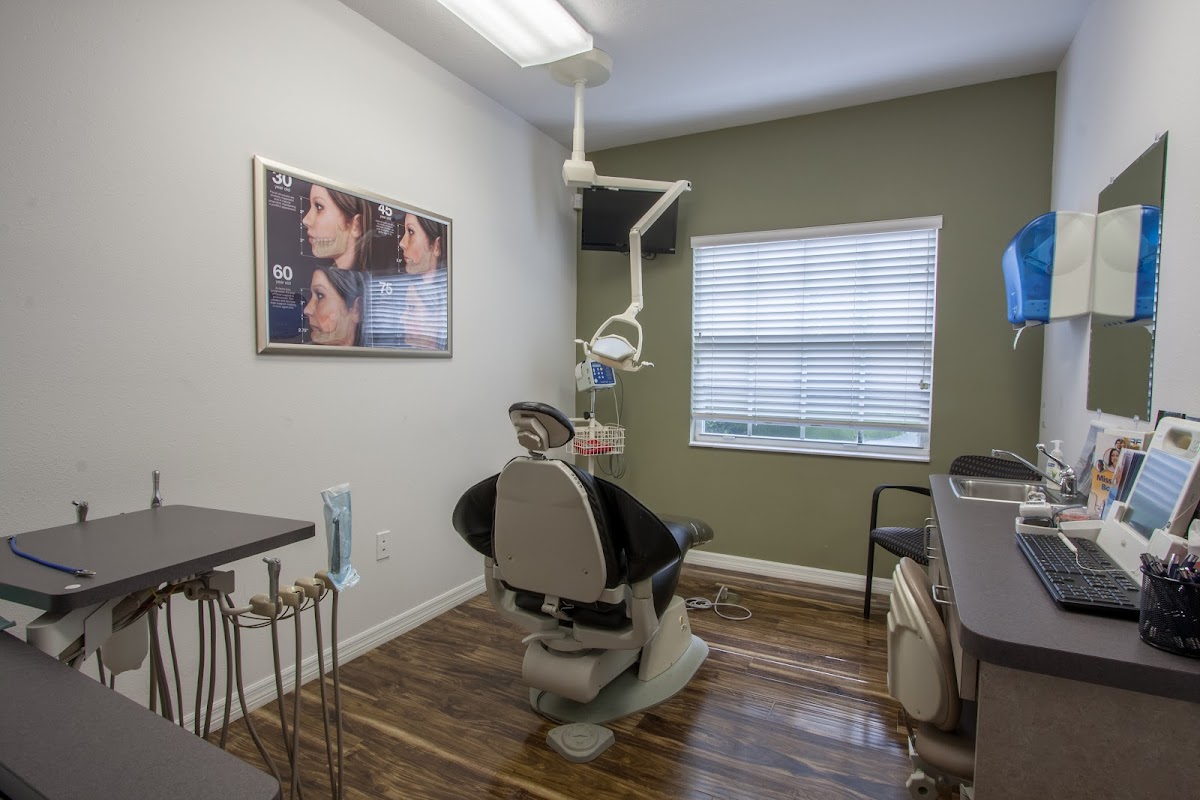 Tampa Bay Institute of Oral Surgery and Dental Implants photo 2