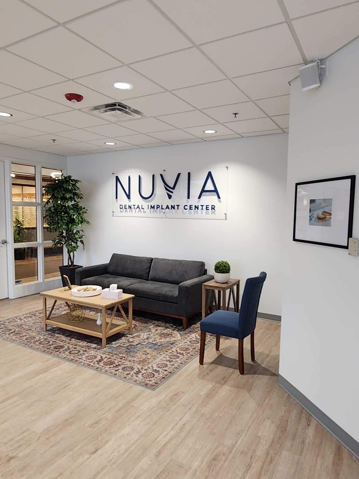Nuvia Dental Implant Center - Minneapolis photo 2