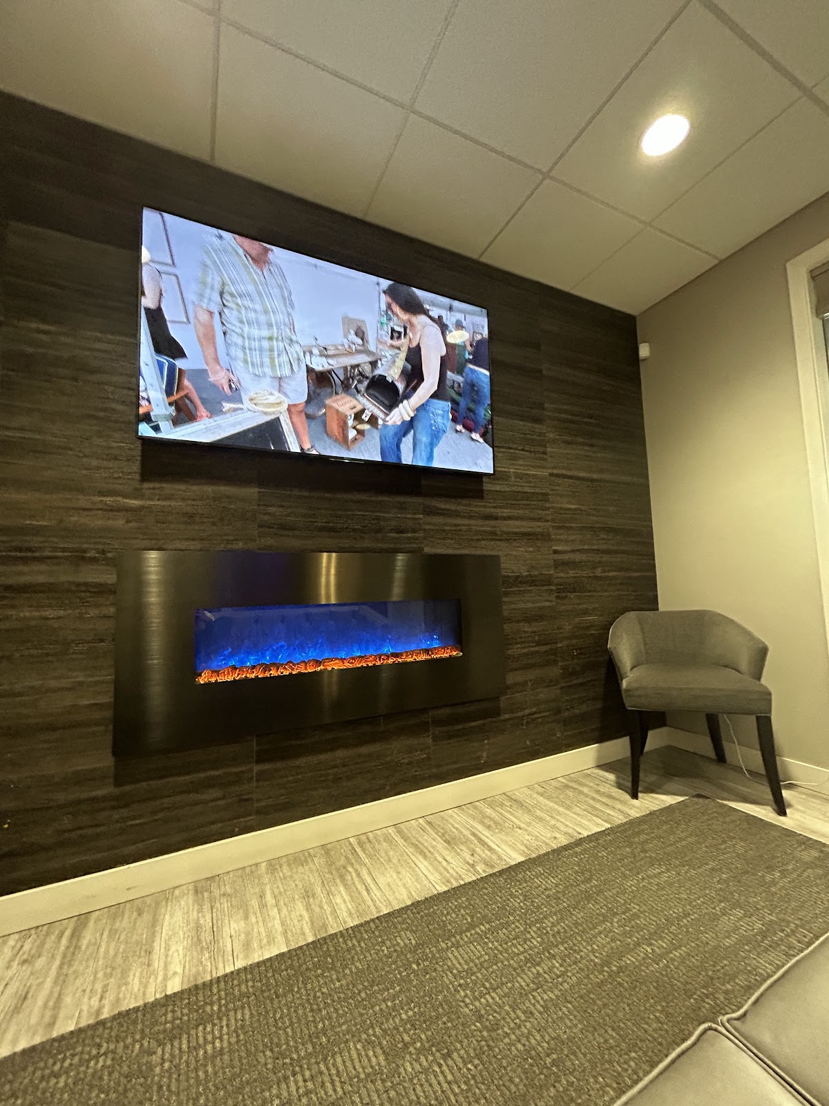 Peak Oms and Dental Implant Center photo 3
