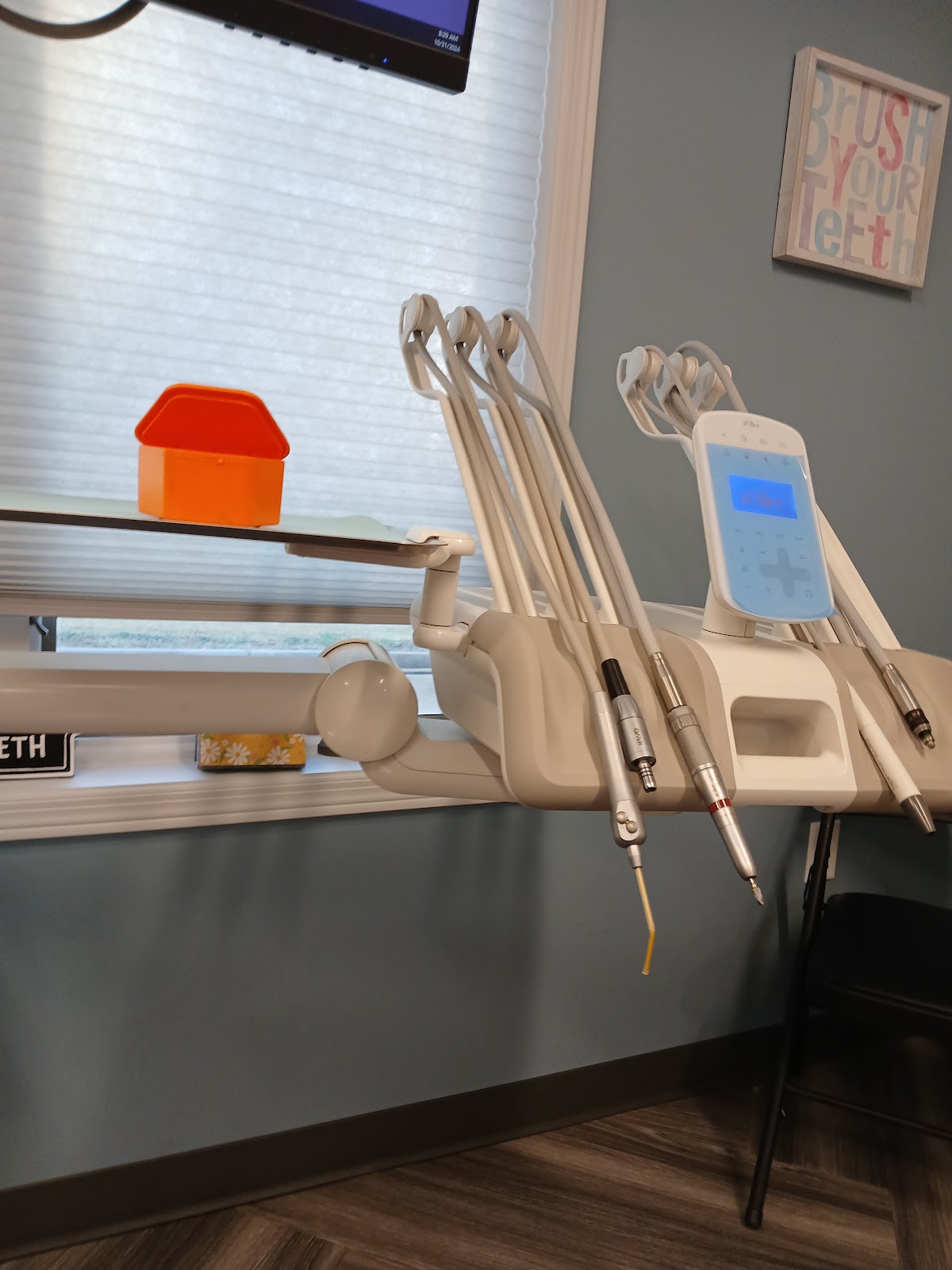 Esau Miller Bertholf Family Dentistry | Hutchinson, Ks photo 1