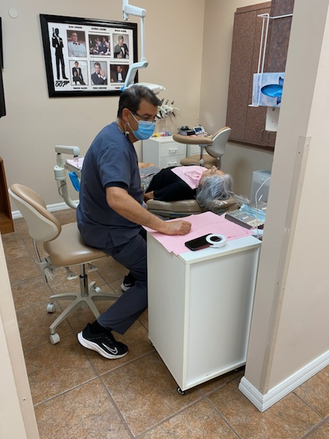 Naples Dental and Implant Center photo 1