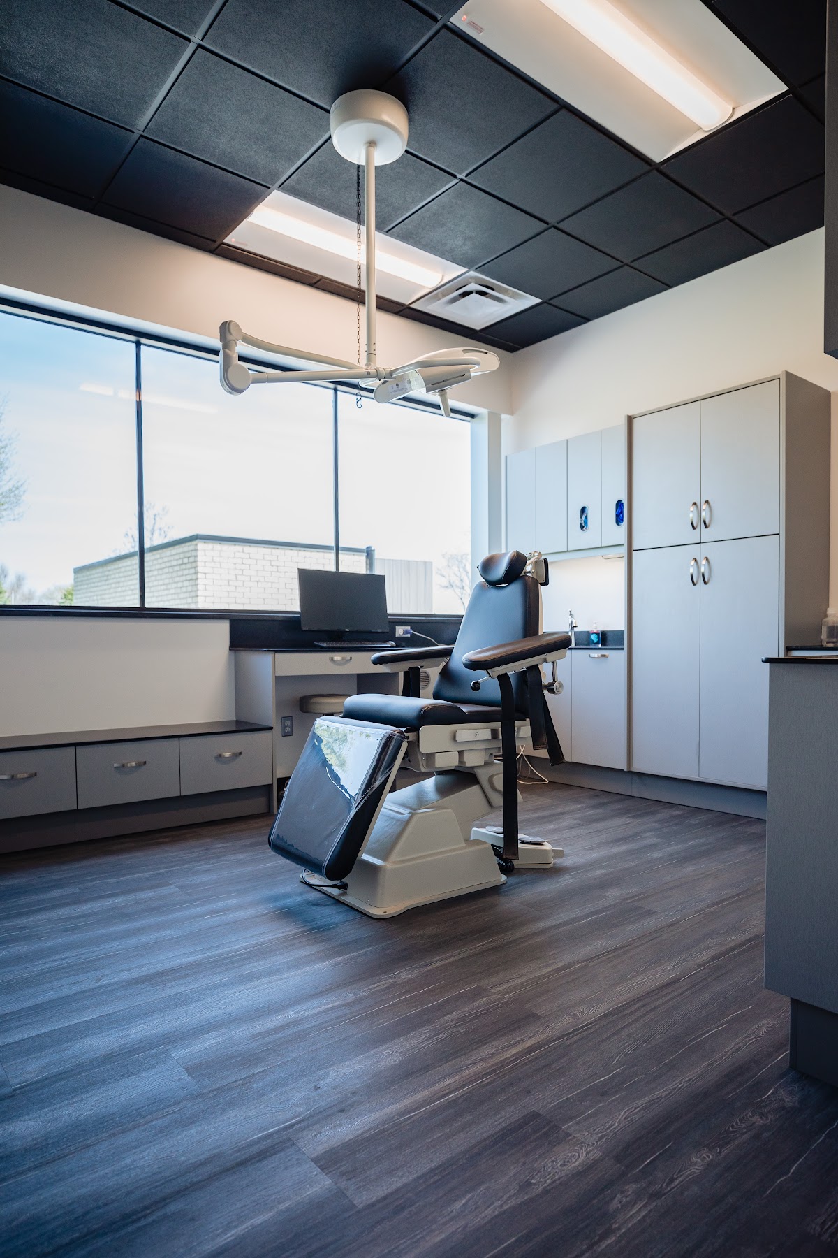 Lyon Dental Implants and Oral Surgery photo 6