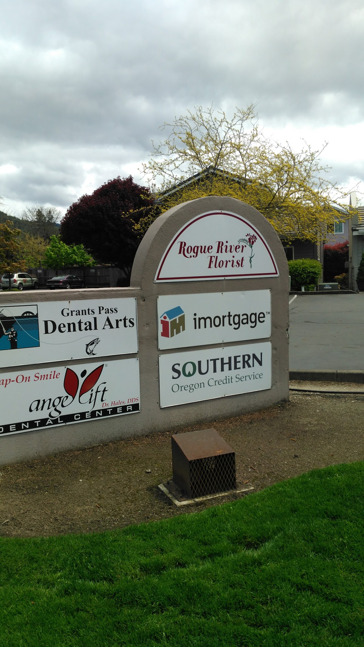 Grants Pass Dental Arts photo 2