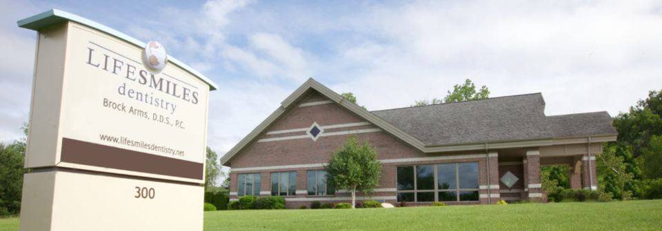 Lifesmiles Complete Health Dentistry photo 1