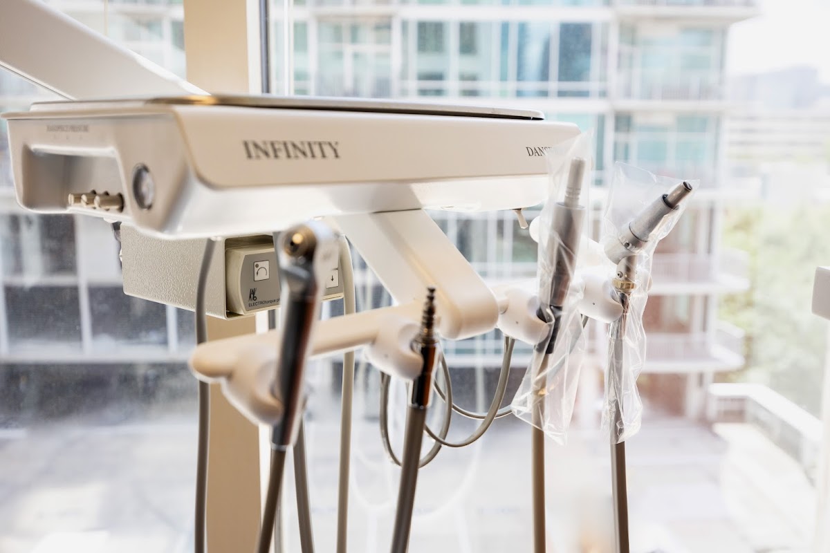 Midtown Dental: Esthetic Restorative Implant Dentistry photo 3