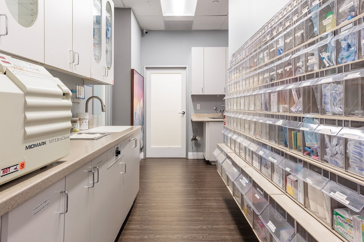 South Coast Metro Center For Dentistry & Implants photo 3