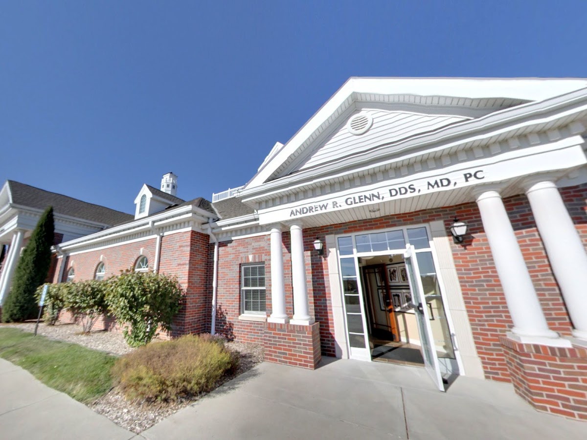 Andrew R Glenn, DDS, MD photo 3