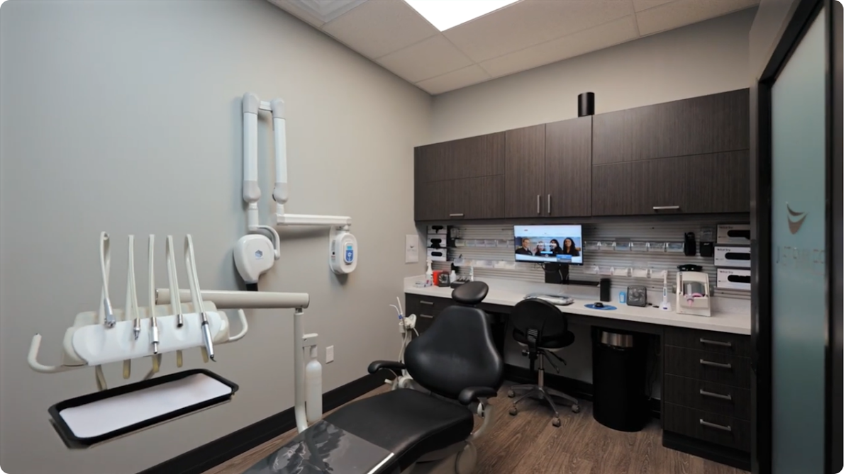Just Smiles - General, Cosmetic & Implant Dentistry photo 5