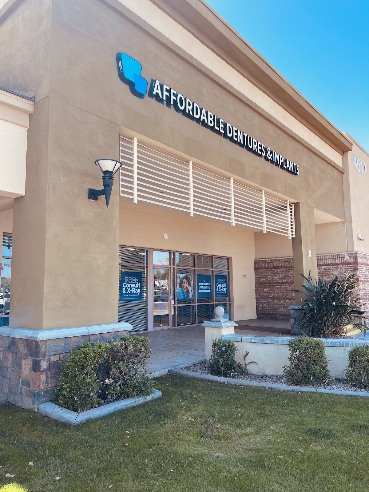 Affordable Dentures & Implants - North Phoenix photo 2