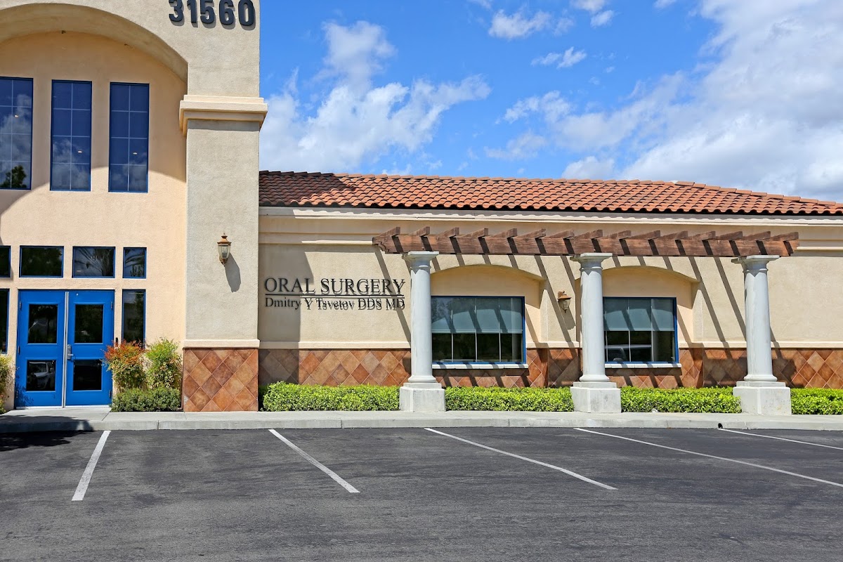 Temecula Center For Wisdom Teeth & Dental Implants photo 1