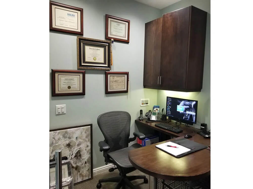 Dental Implants & Laser Surgical Specialists photo 2