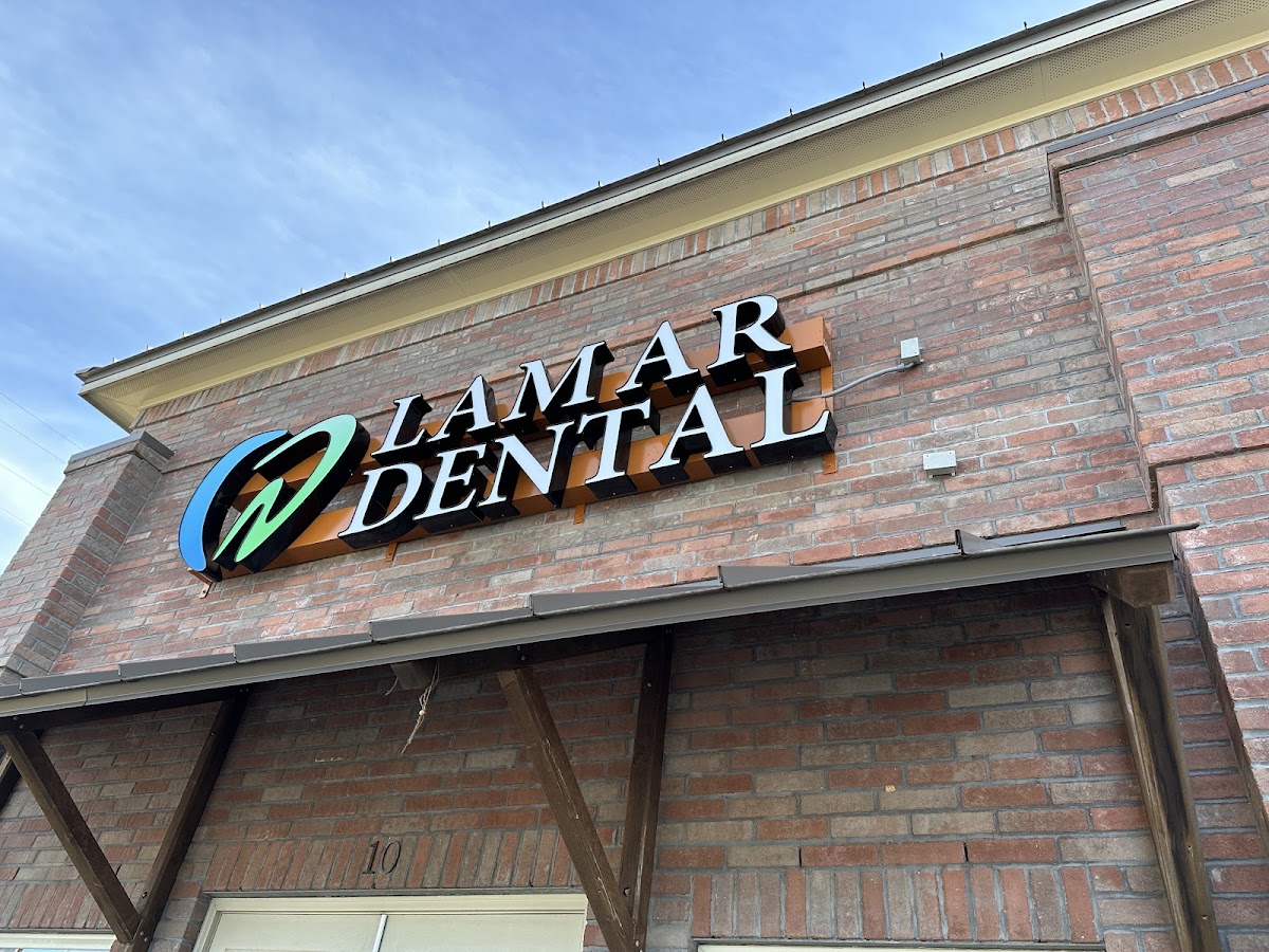 Lamar Dental photo 1
