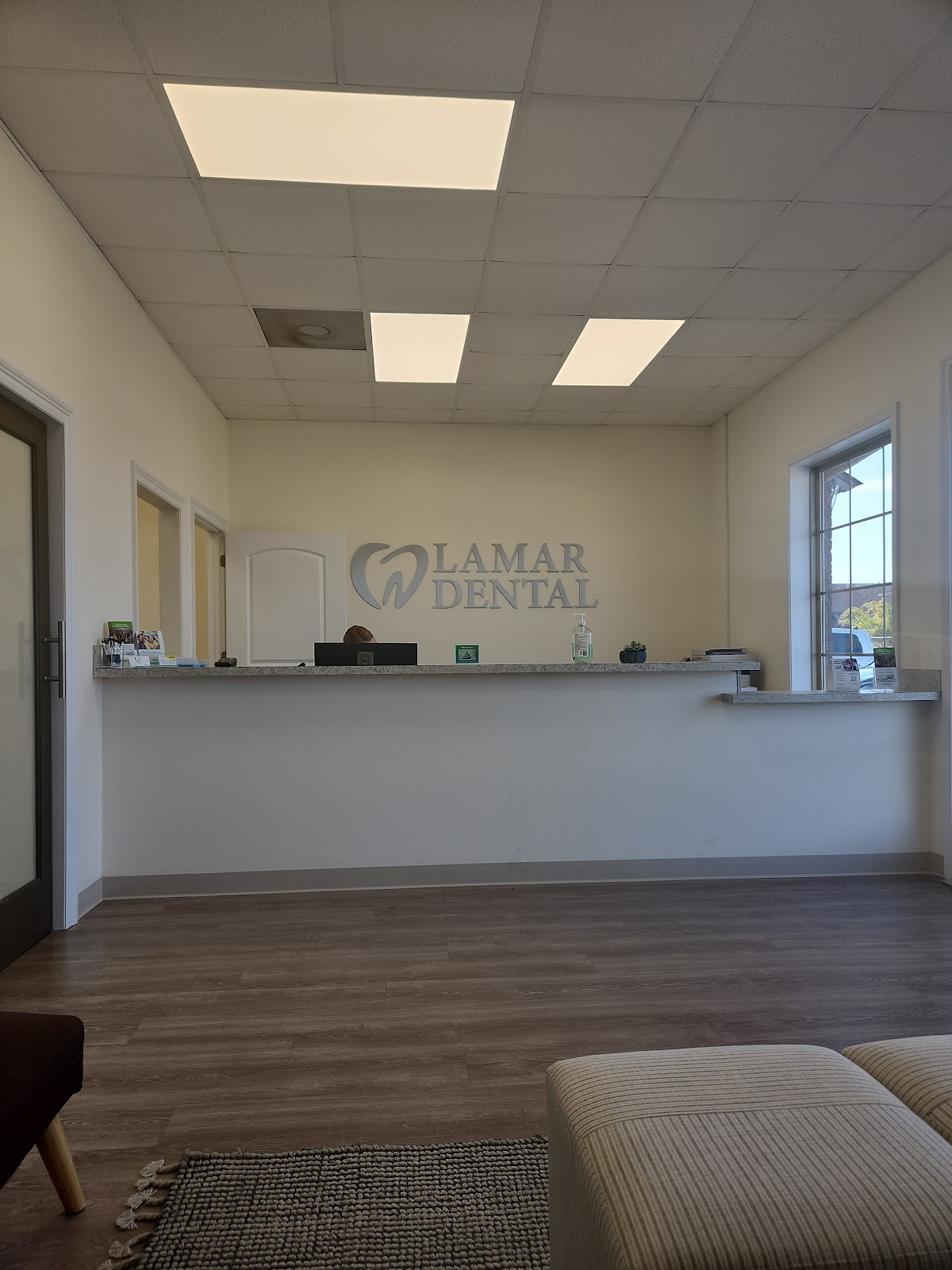 Lamar Dental photo 4