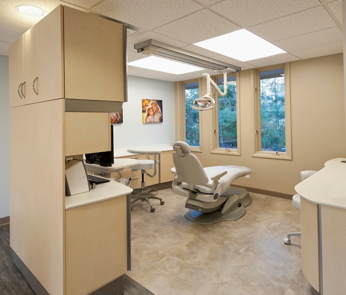 Coastal Cosmetic & Implant Dentistry photo 4