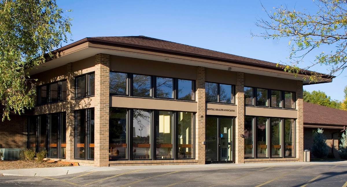 Periodontal & Implant Specialists of Madison - East Clinic photo 1