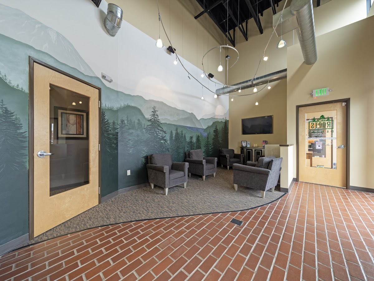 Roots Dental & Dental Implant Center - Vancouver photo 4