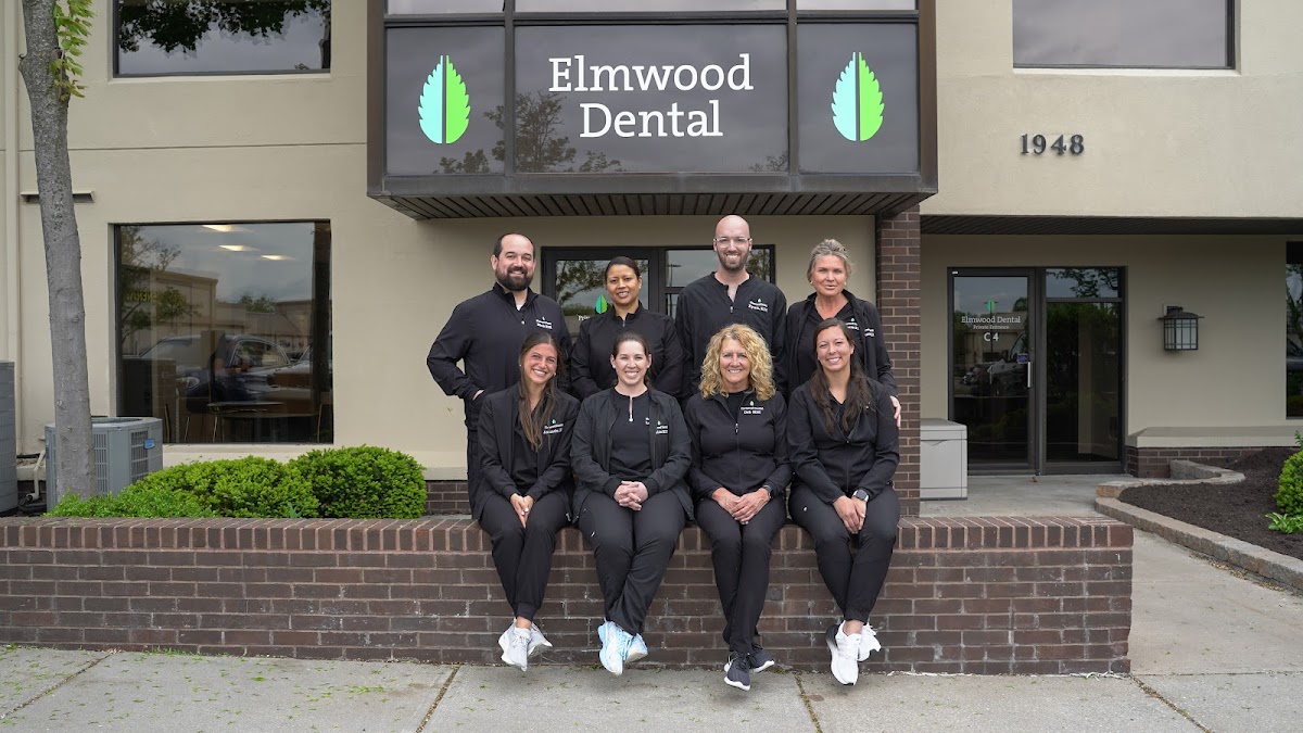 Elmwood Dental Group photo 3