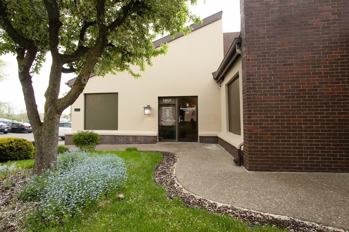 Elmwood Dental Group photo 5