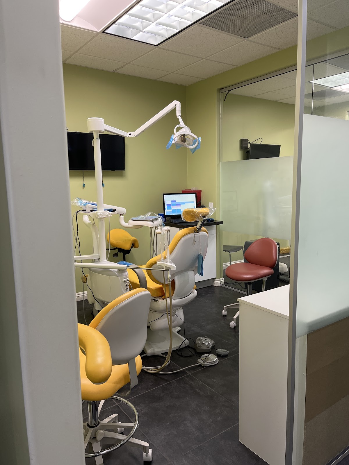 Premier Dental Suite photo 2