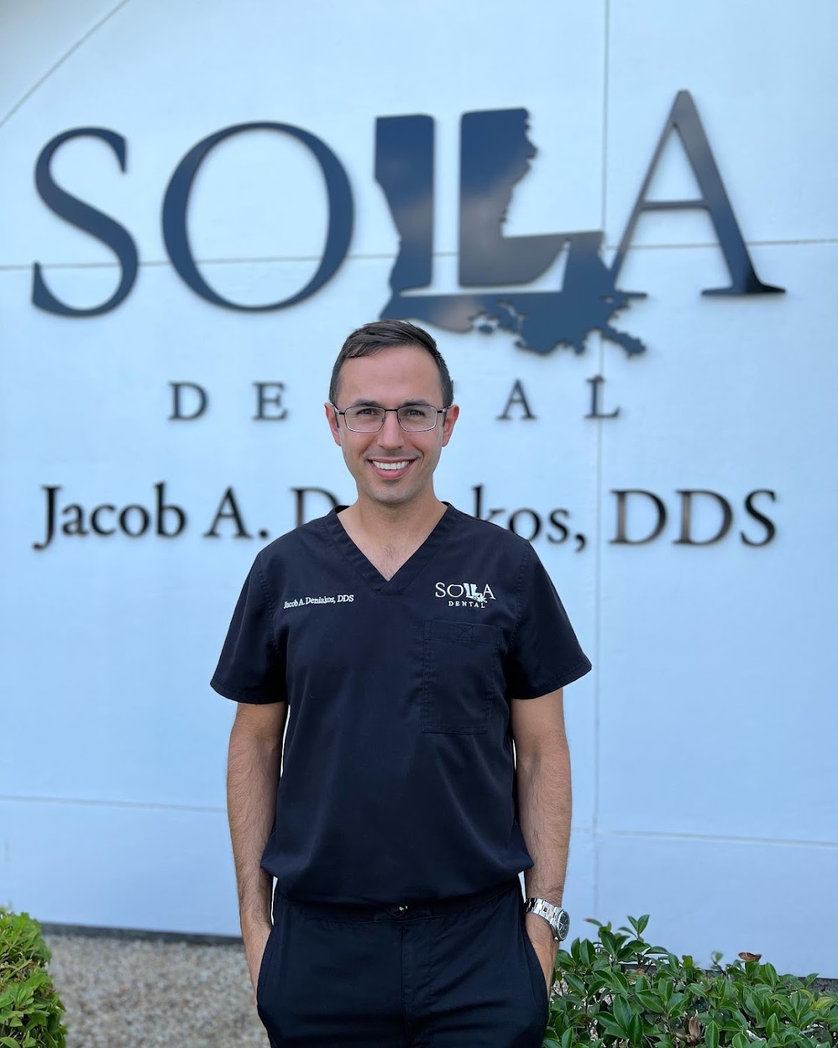 Sola Dental photo 1