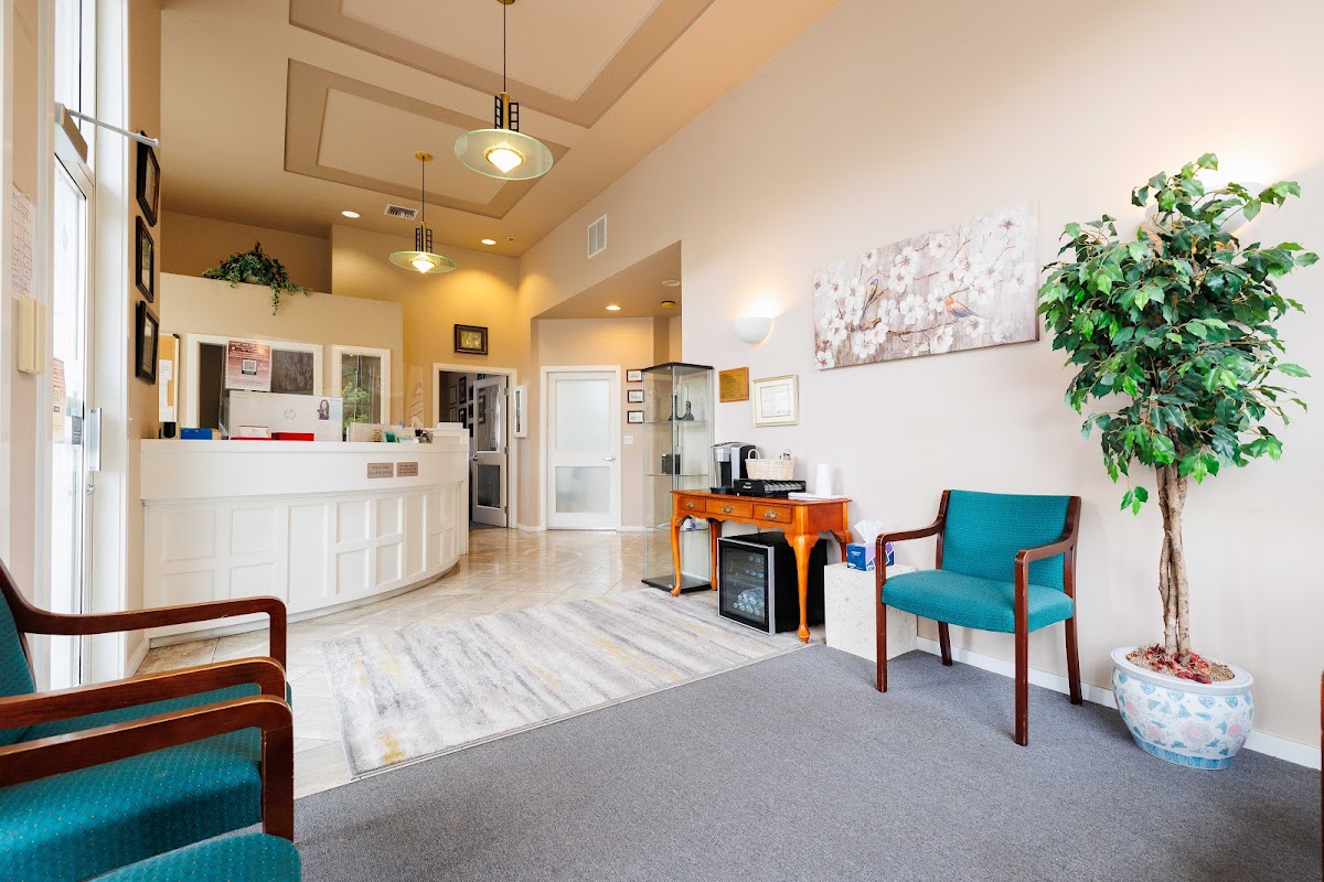 Associate Implant & Family Dentistry photo 3
