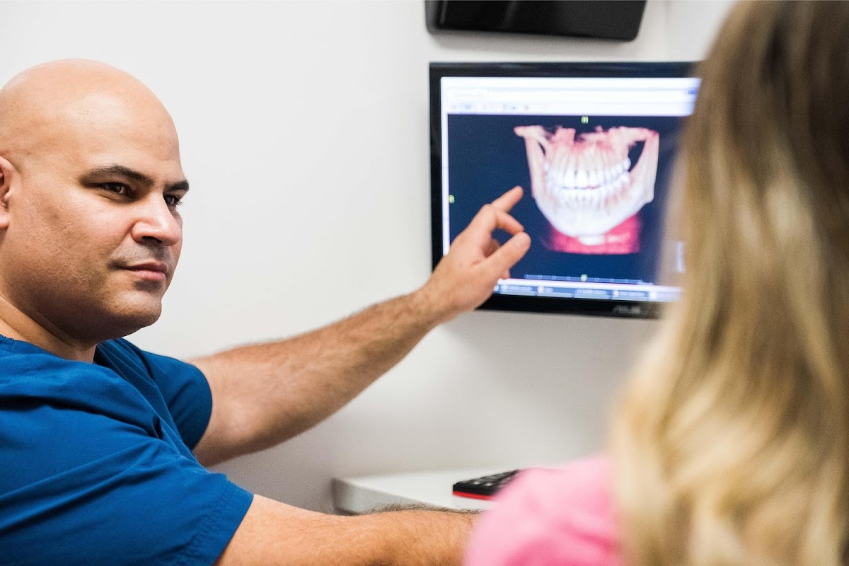 University Dental Implant Center photo 1