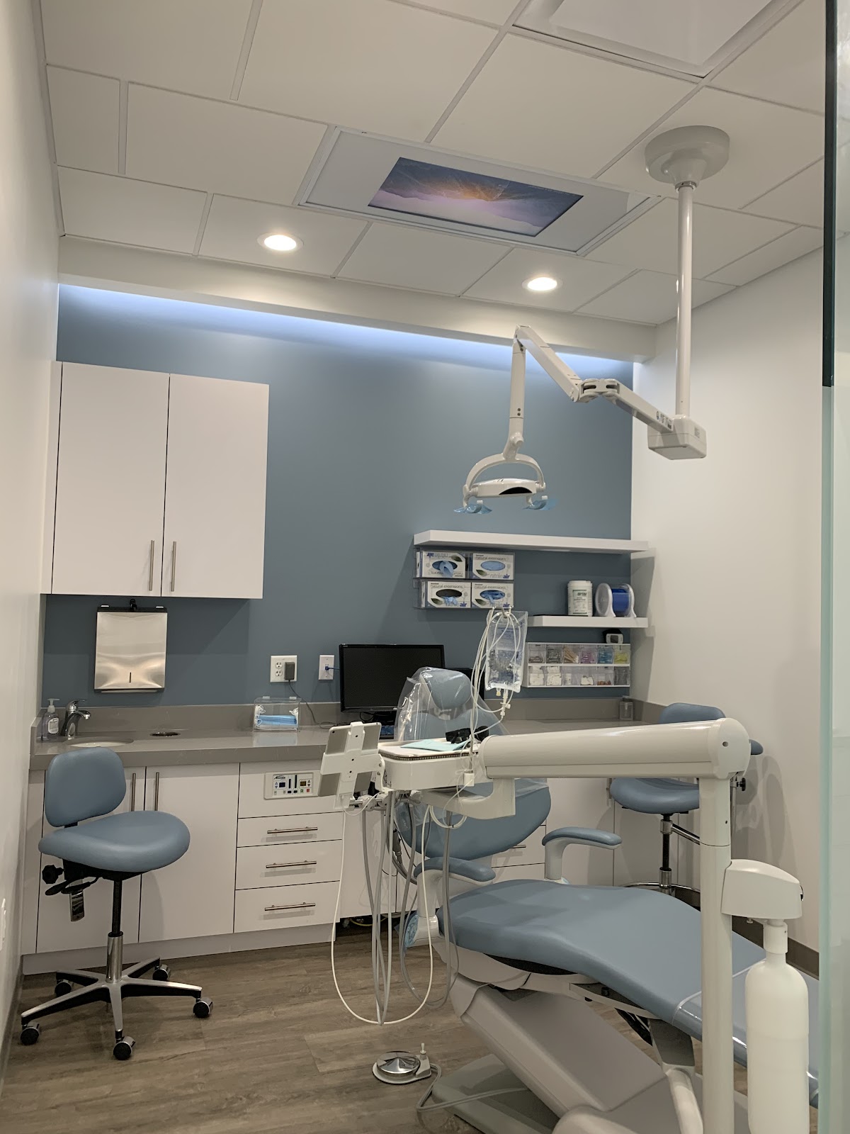 Dentique Smiles | Conroe photo 3
