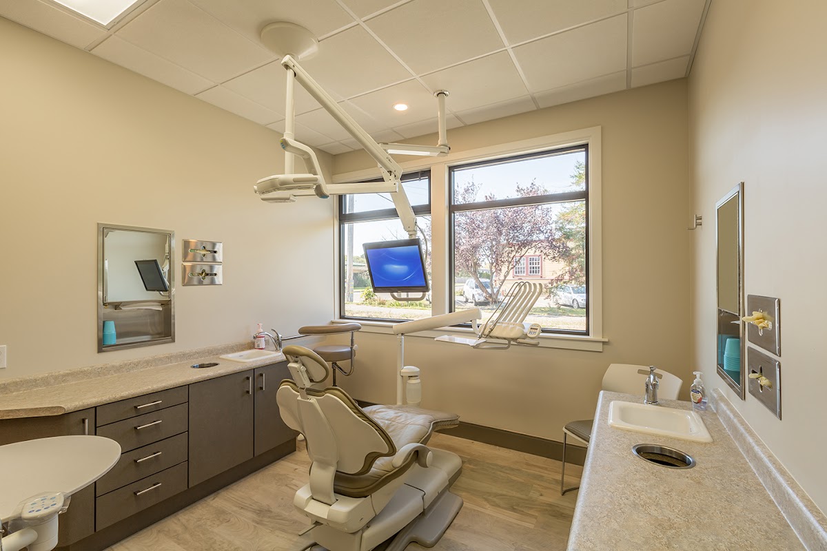 Barsanti Dental Group photo 1