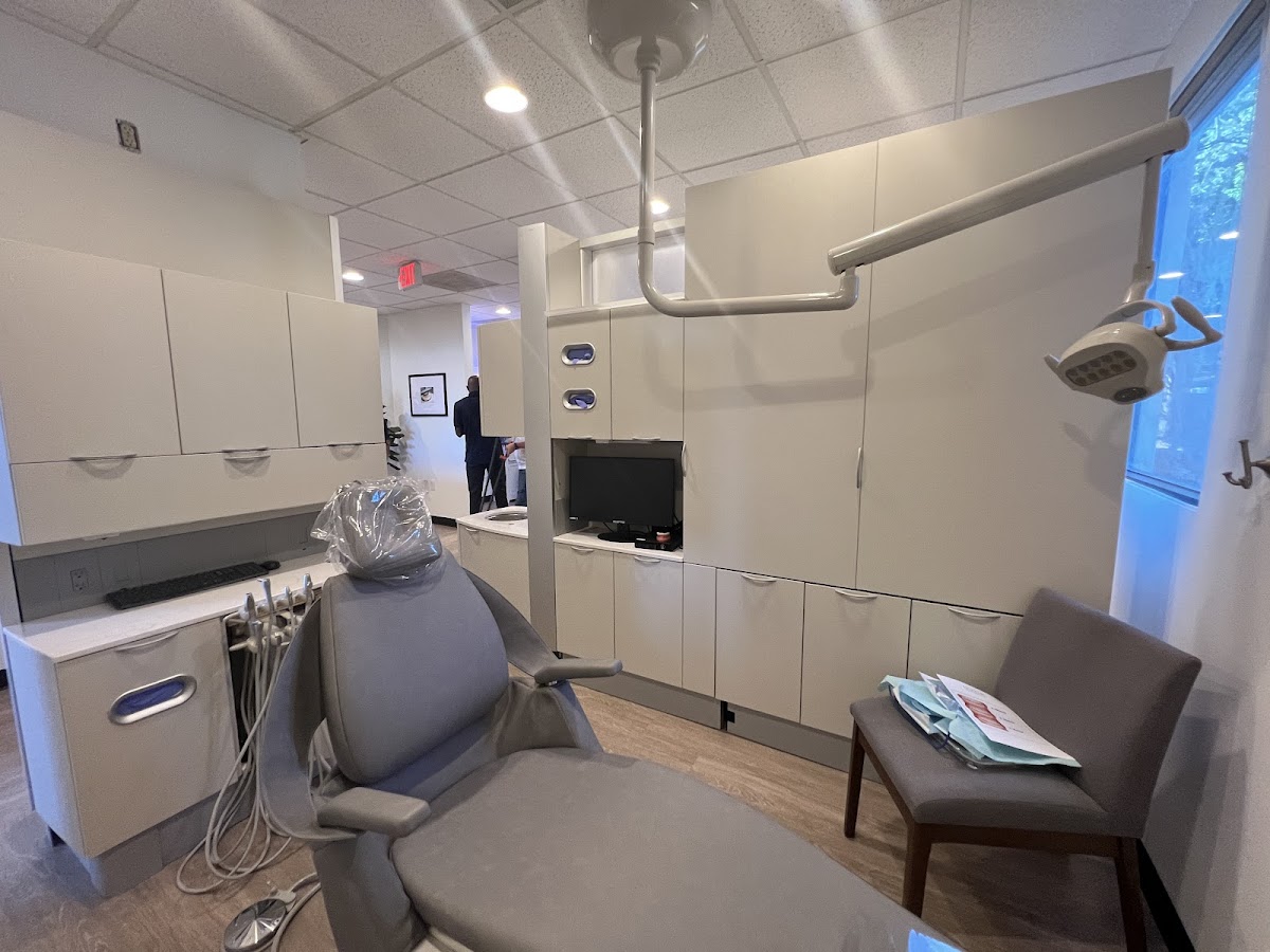 Nuvia Dental Implant Center - Marietta photo 4