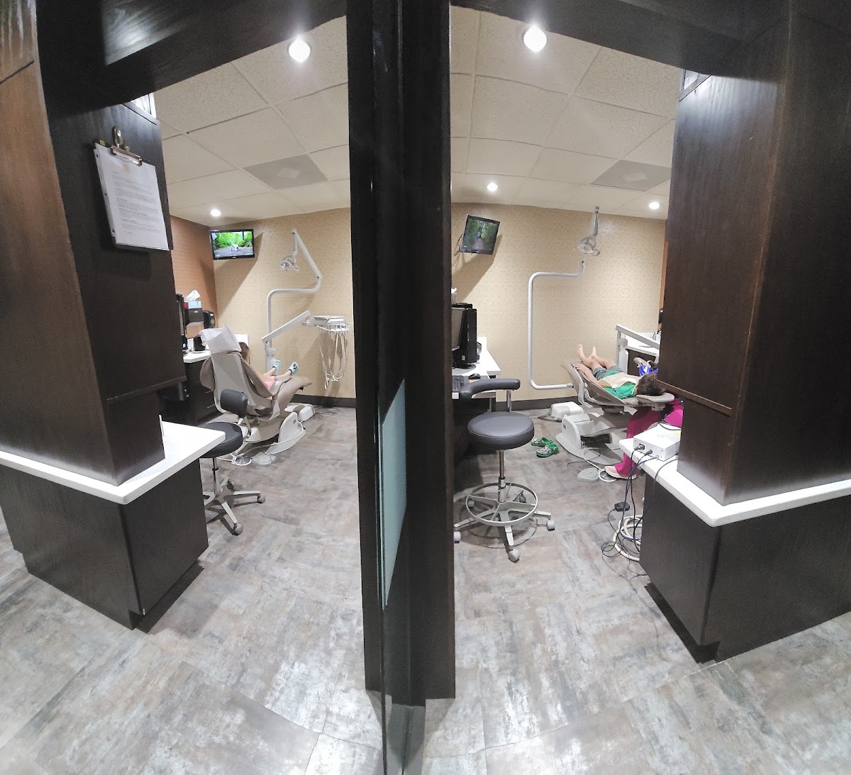 Jl Cazares Dds Pa photo 5