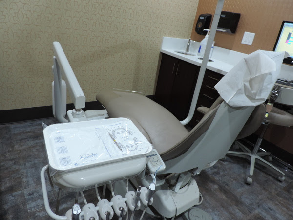 Jl Cazares Dds Pa photo 6