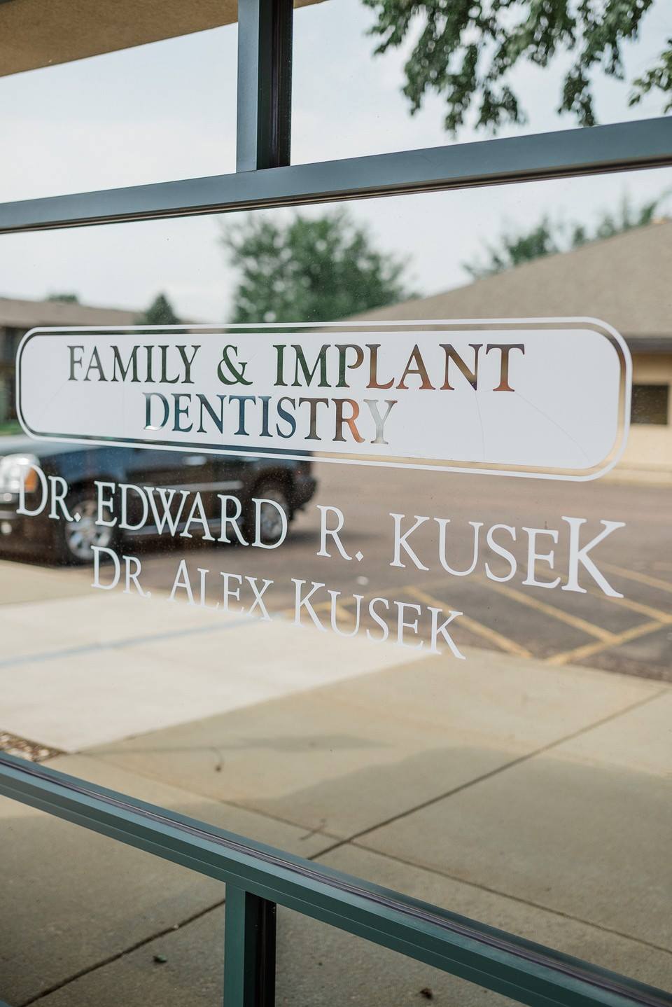 Kusek Family & Implant Dentistry photo 5