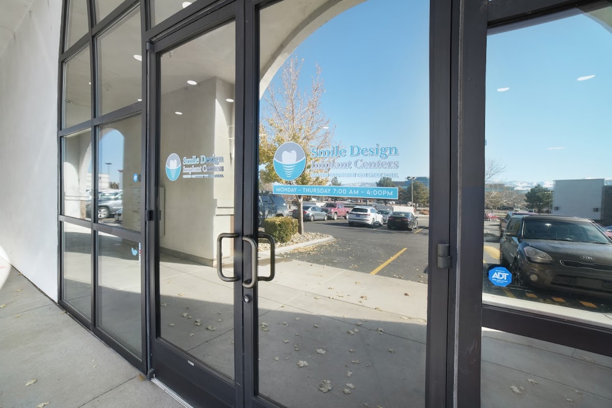 Smile Design Implant Centers photo 6