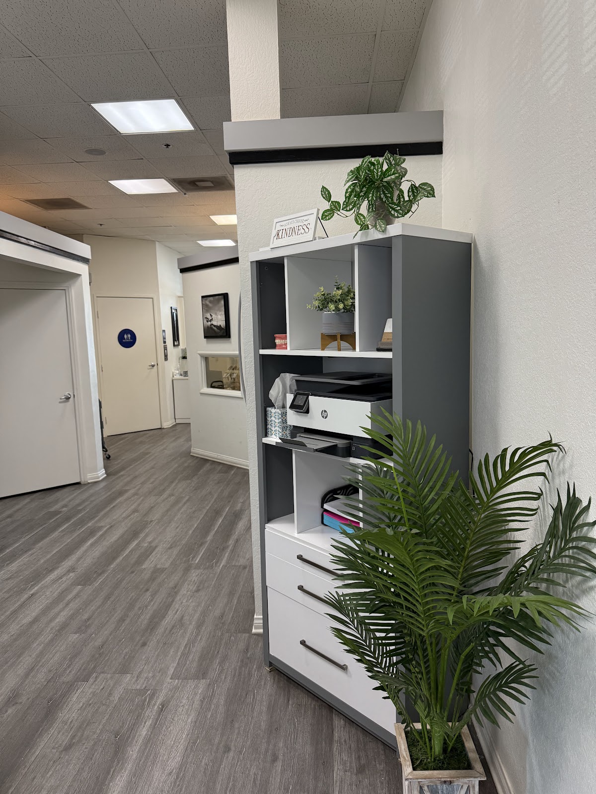 Dental Lounge photo 3
