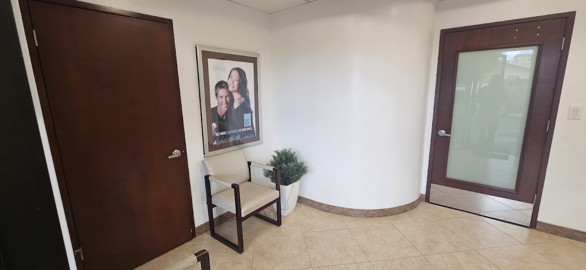 Juva Dental Family & Implants photo 4