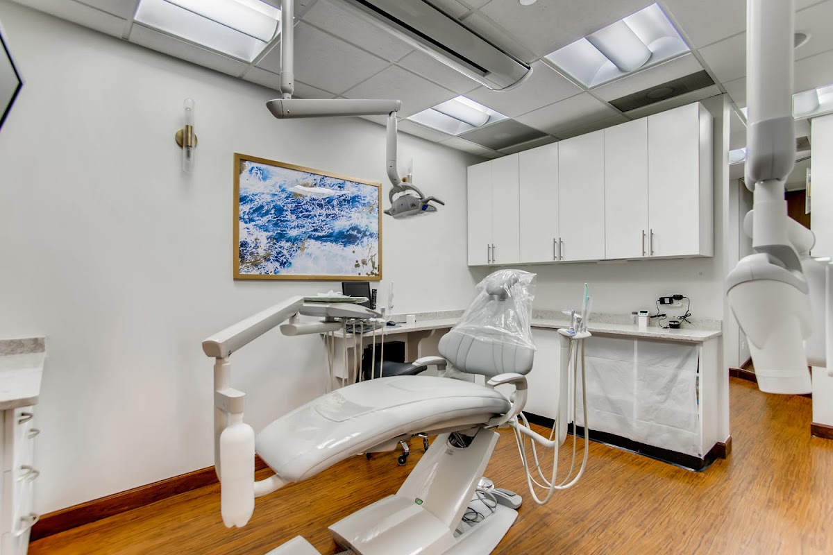 Schaumburg Dental Implant Center photo 2