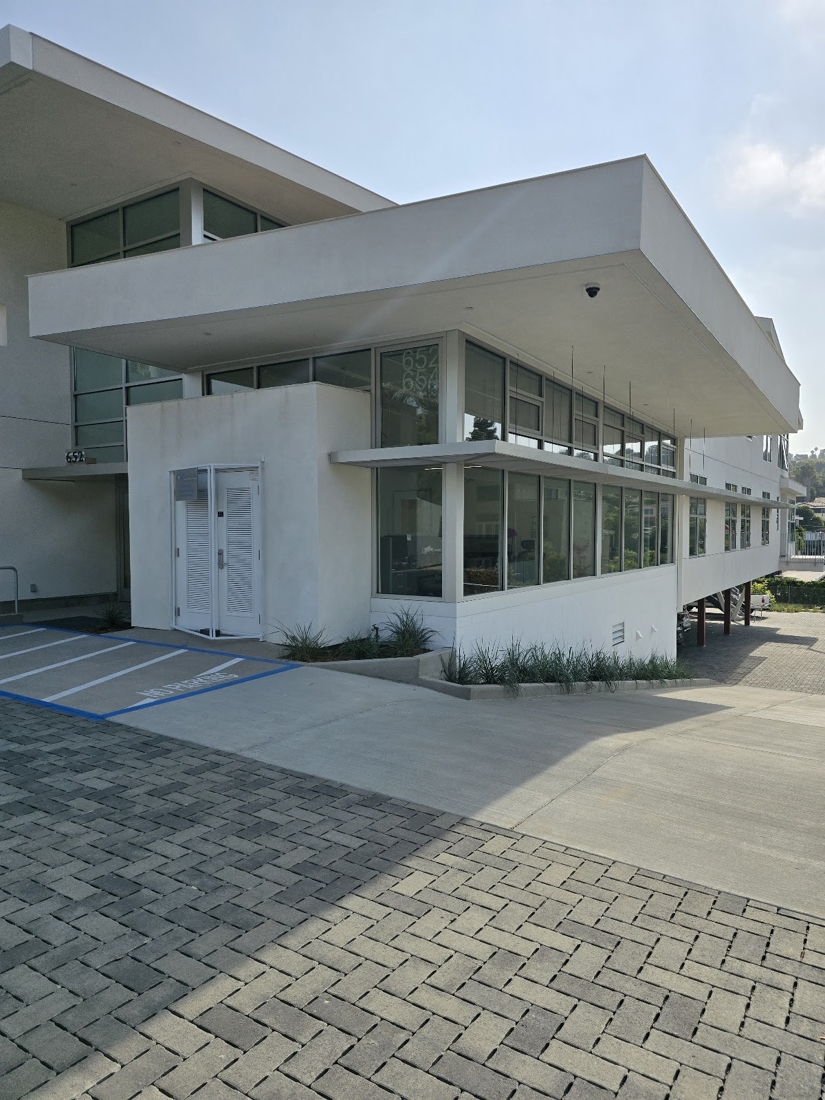 Solana Smiles & Implant Center photo 2