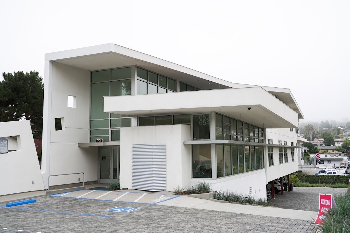 Solana Smiles & Implant Center photo 4