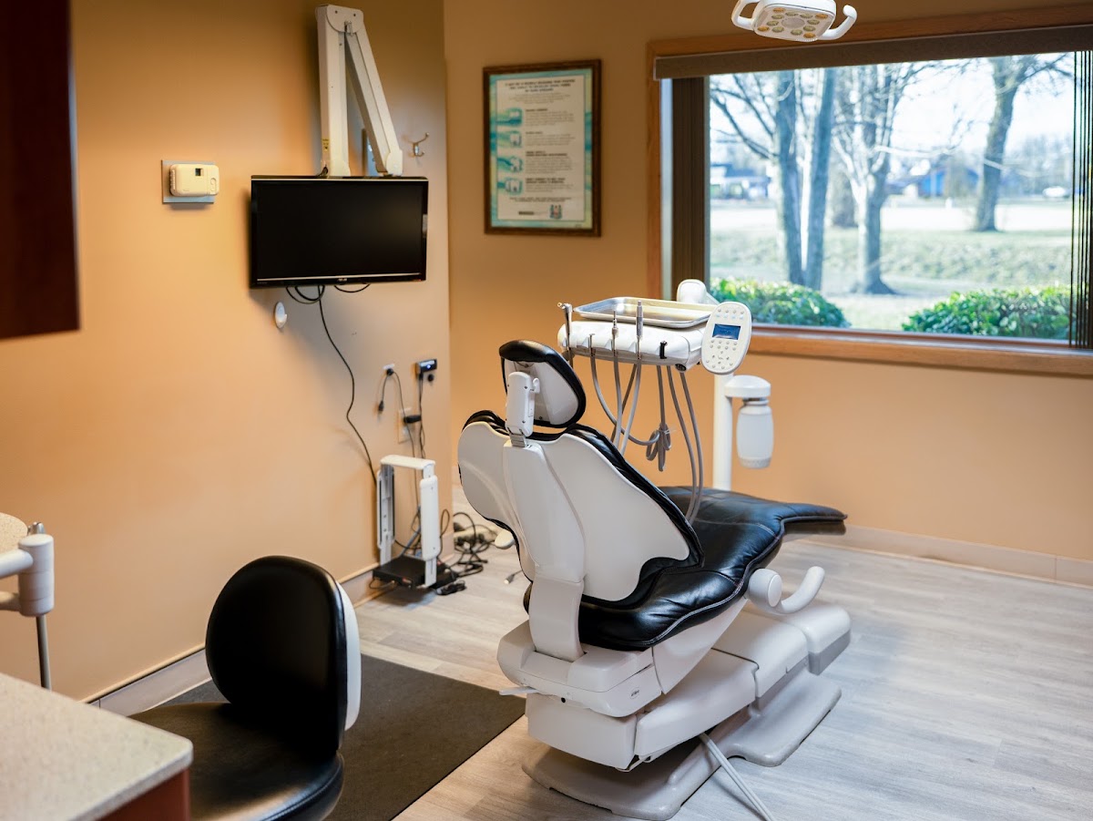 Hutchinson Family Dental photo 2