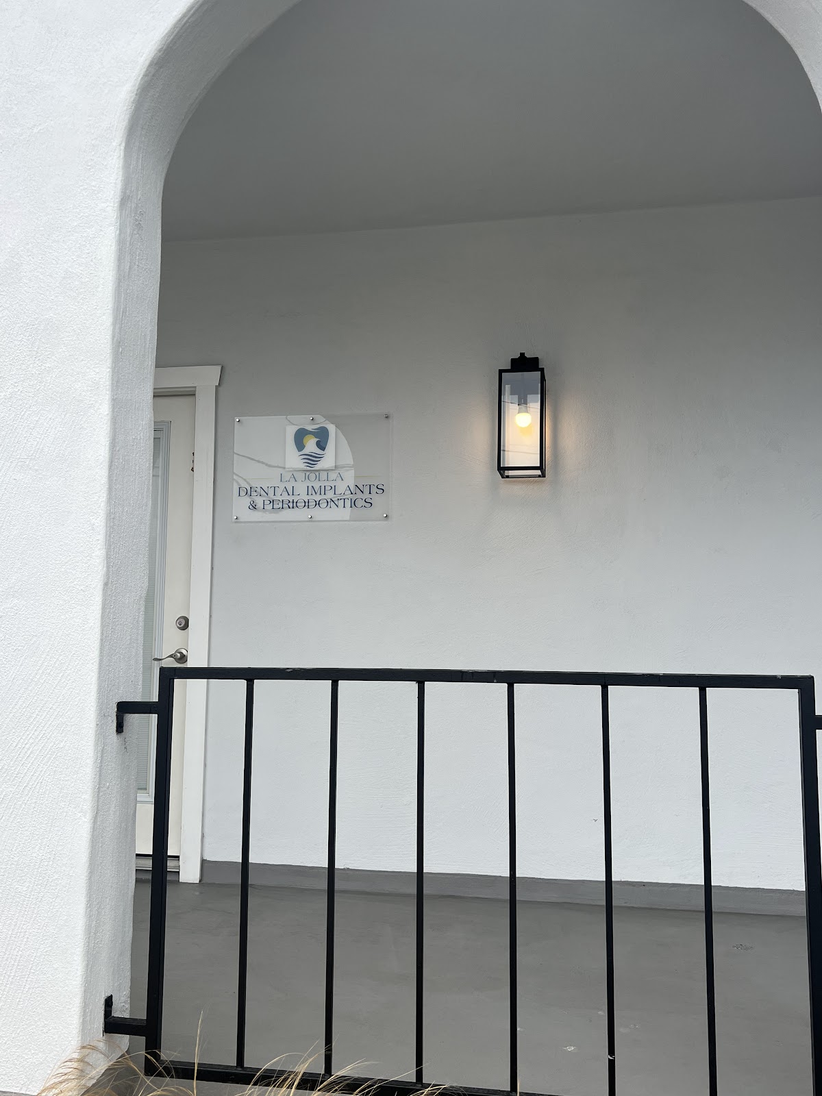 La Jolla Dental Implants & Periodontics photo 5