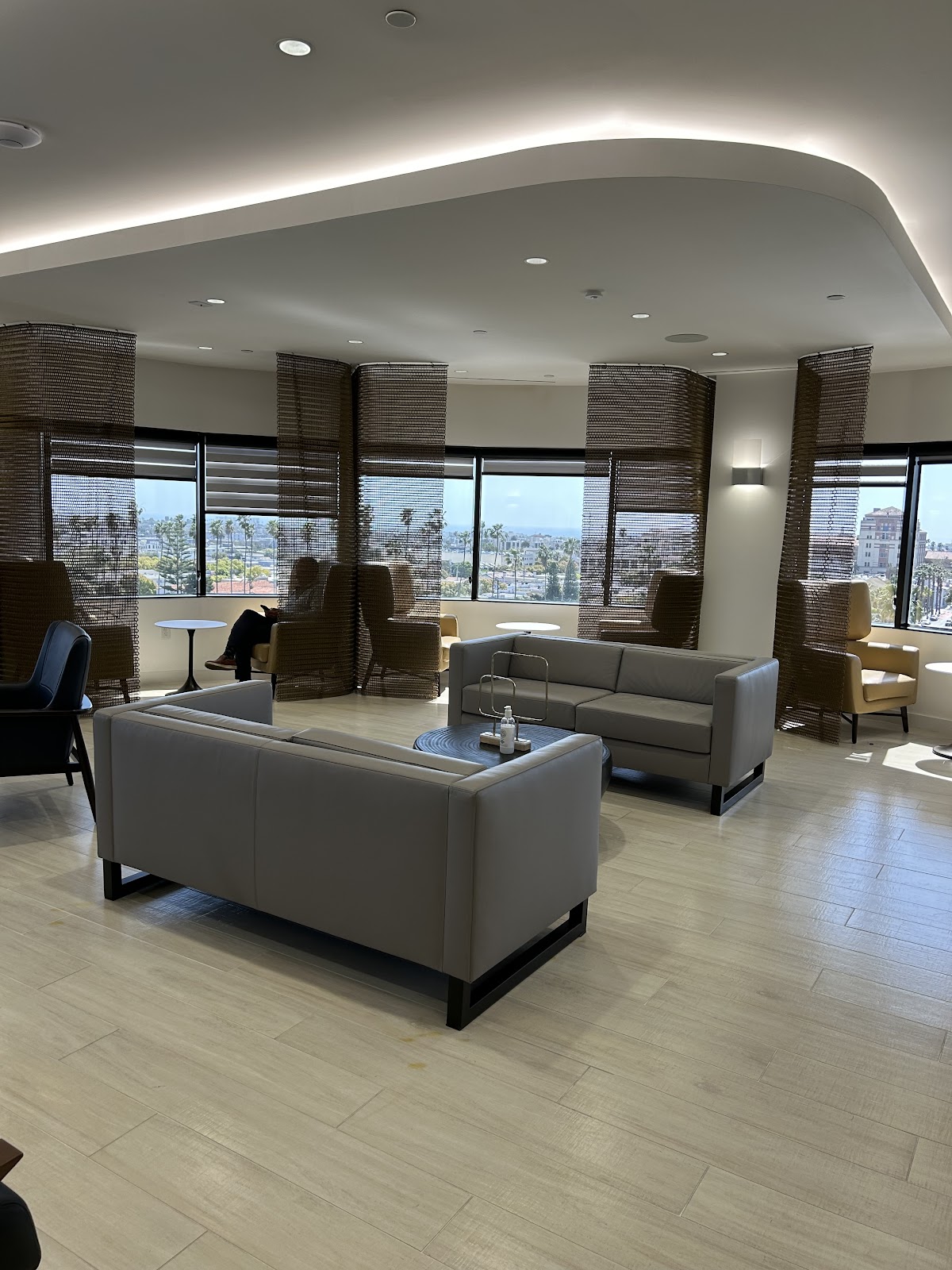 Santa Monica Center For Oral Surgery And Dental Implants photo 4