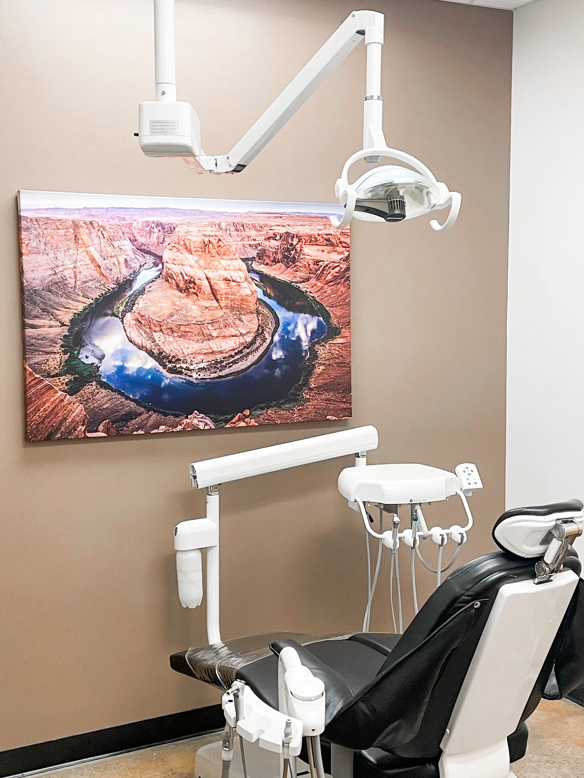 Dentistry of Arizona - Surprise photo 3