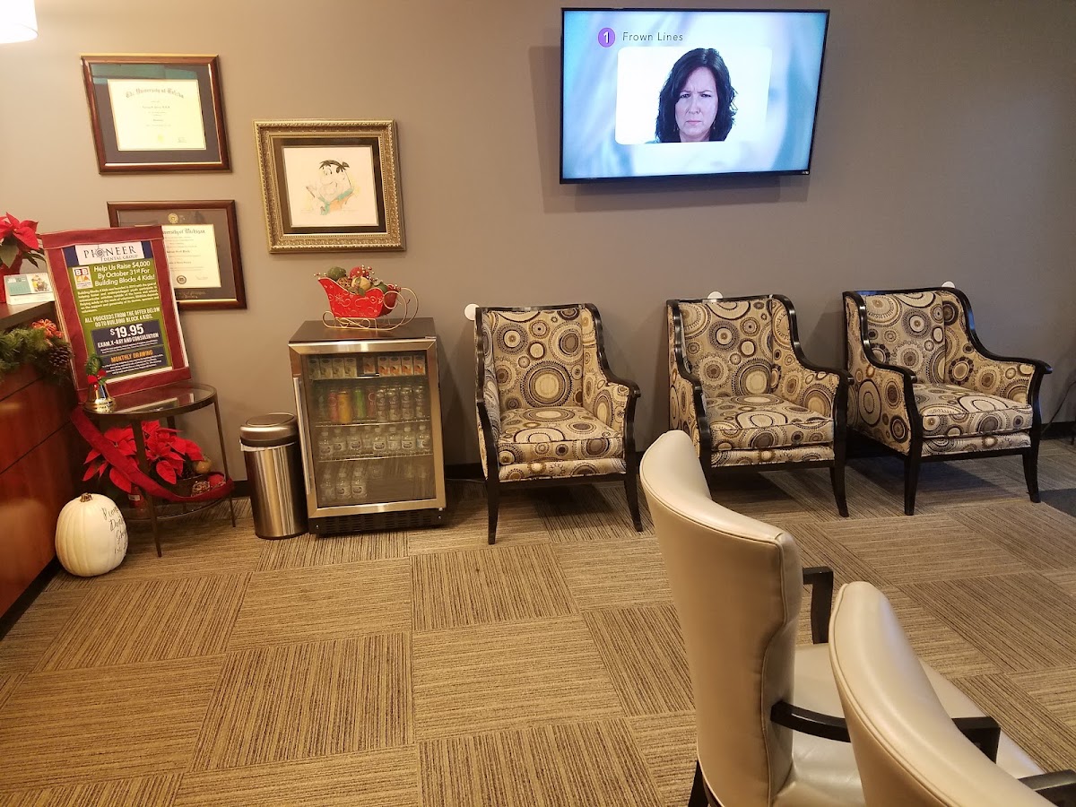 Pioneer Dental Implant & Surgery Center photo 3
