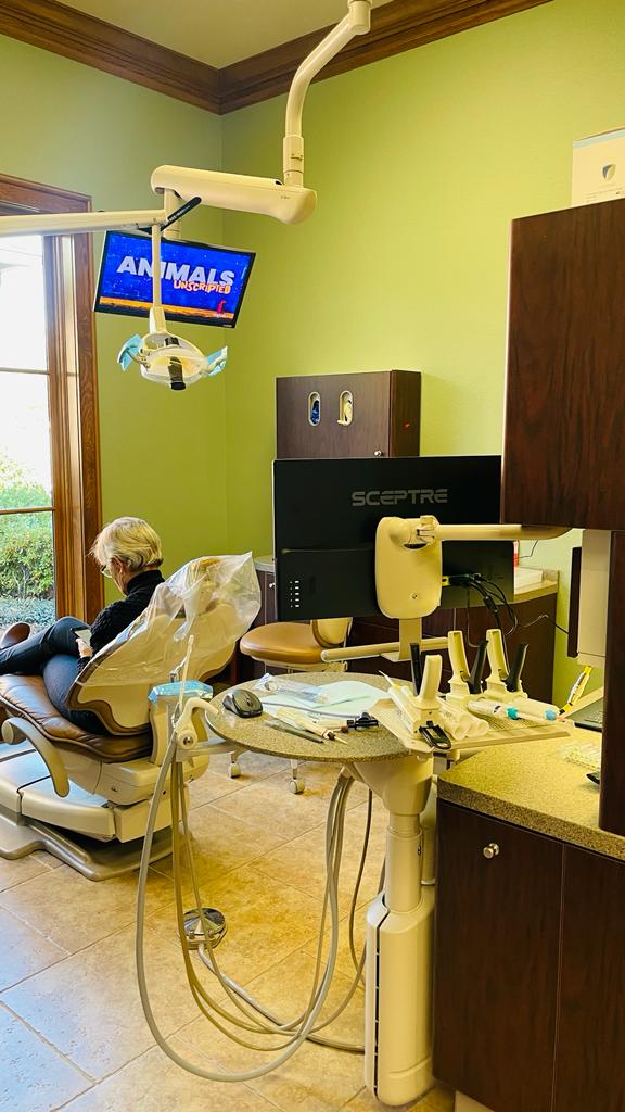 Gateway Dental & Implant Center photo 3