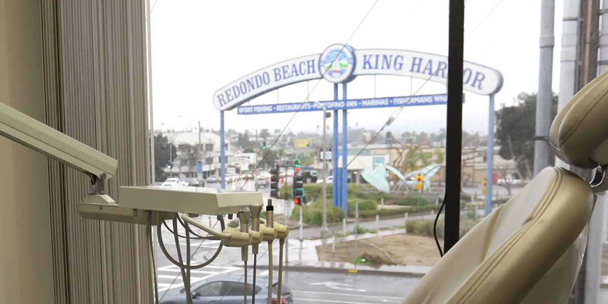 Pacific Smiles Dental Implant Center photo 2