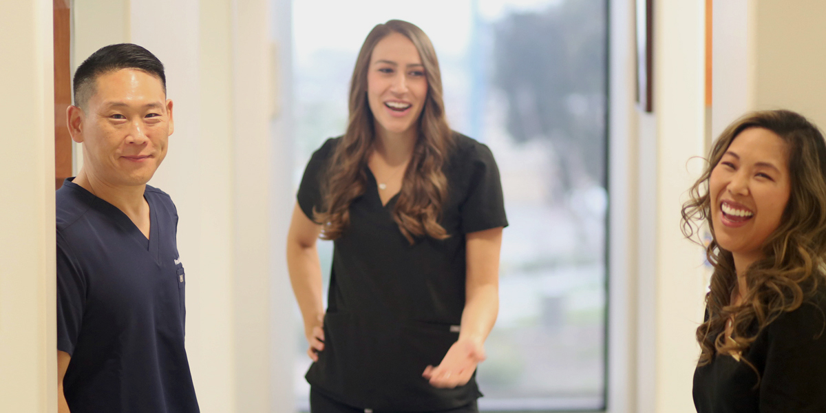 Pacific Smiles Dental Implant Center photo 4