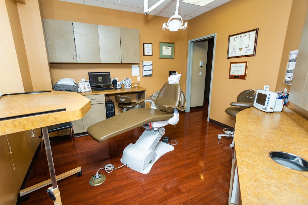 Implant and Oral Surgery photo 4
